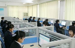 本科没有电子商务专业吗